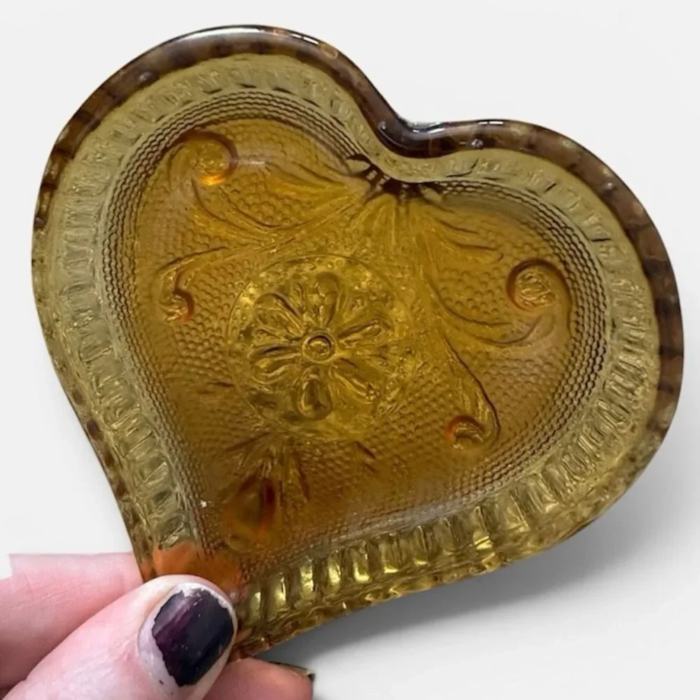 VTG MCM 70s Small Glass Amber Floral Trinket Bowl Heart Sunflower Small